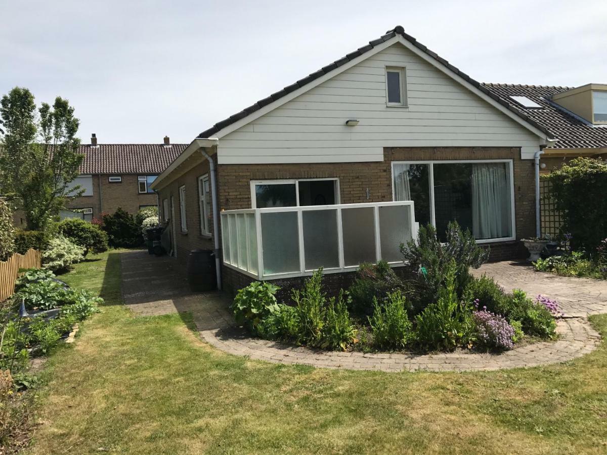 Huize Louwra Villa Egmond-Binnen Kültér fotó